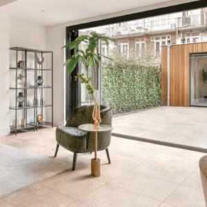 Alternative view of GORDES Ivoire 40x60